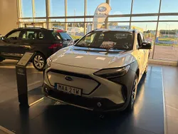 Vit Begagnad 2023 Subaru Solterra SUV | 429 000 kr (Bra pris)