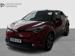 Röd Begagnad 2019 Toyota C-HR Edition SUV | 234 900 kr (Marknadspris)