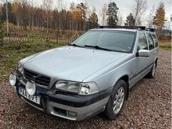 Grå Begagnad 2000 Volvo XC70 Kombi | 25 000 kr (Marknadspris)