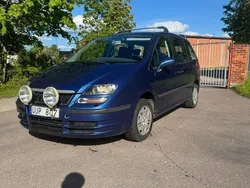 Blå Begagnad 2004 Fiat Ulysse Minibuss | 24 900 kr