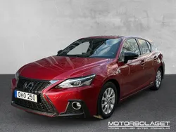 Röd Begagnad 2018 Lexus CT200h Sport Line Halvkombi | 189 900 kr