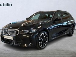 Svart Begagnad 2025 BMW 330e M Sport Kombi | 559 000 kr