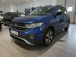 Blå Begagnad 2021 VW T-Cross Style SUV | 179 000 kr