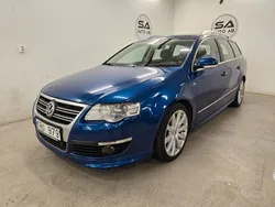 Blå Begagnad 2010 VW Passat Sportline Kombi | 69 500 kr (Dyr)