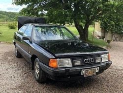 Begagnad 1988 Audi 100 Sedan | 8 500 kr