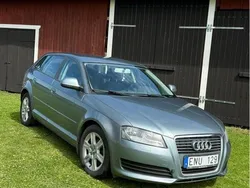 Grå Begagnad 2010 Audi A3 Sportback Comfort Halvkombi | 53 900 kr (Marknadspris)