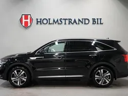 Svart Begagnad 2023 Kia Sorento 2 SUV | 459 900 kr (Marknadspris)