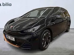 Svart Begagnad 2025 Cupra Born e-Boost Halvkombi | 379 500 kr