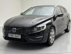 Svart Begagnad 2015 Volvo V60 Ocean Race Kombi | 153 000 kr (Marknadspris)