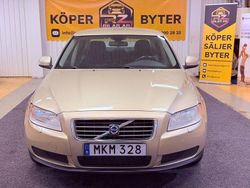Ljusbrun Begagnad 2007 Volvo S80 Kinetic Sedan | 44 900 kr (Marknadspris)