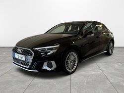 Svart Begagnad 2020 Audi A3 Sportback Advanced Plus Halvkombi | 199 900 kr (Marknadspris)