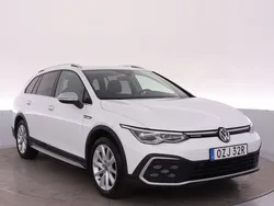 Vit Begagnad 2021 VW Golf Alltrack Kombi | 329 000 kr (Marknadspris)