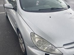 Grå Begagnad 2004 Peugeot 307 CC Cab | 11 000 kr (Bra pris)