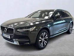 Mörkgrå Begagnad 2020 Volvo V90 CC Kombi | 299 000 kr (Marknadspris)