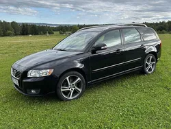 Svart Begagnad 2012 Volvo V50 Momentum Kombi | 65 000 kr (Marknadspris)