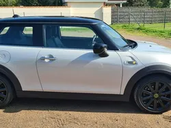 Silver Begagnad 2020 Mini Cooper SE Halvkombi | 169 000 kr