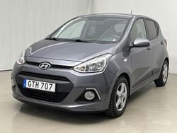 Mörkgrå Begagnad 2016 Hyundai i10 Edition Halvkombi | 64 800 kr (Bra pris)