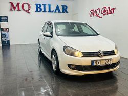 Vit Begagnad 2012 VW Golf VII Halvkombi | 94 900 kr (Marknadspris)