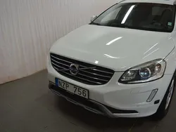 Vit Begagnad 2013 Volvo XC60 Summum SUV | 164 000 kr (Dyr)