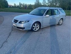 Grå Begagnad 2009 Saab 9-5 Griffin Kombi | 25 000 kr (Superpris)