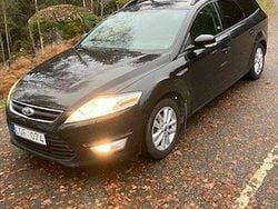 Svart Begagnad 2011 Ford Mondeo Trend Kombi | 41 000 kr (Marknadspris)