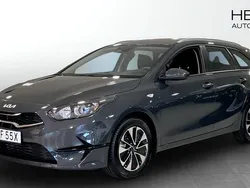 Grå (grey) Ny 2025 Kia Ceed Sportswagon Kombi | 299 900 kr (Lite dyr)