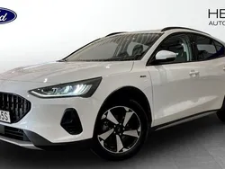 Vit (white) Begagnad 2022 Ford Focus Active Halvkombi | 184 900 kr (Superpris)