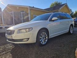 Vit Begagnad 2016 Volvo V70 Momentum Kombi | 88 000 kr (Bra pris)