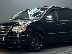 Svart Begagnad 2010 Chrysler Grand Voyager Limited Minibuss | 109 900 kr (Dyr)