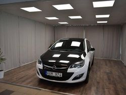 Vit Begagnad 2013 Opel Astra Edition Halvkombi | 124 900 kr (Dyr)