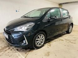 Svart Begagnad 2018 Toyota Yaris Active Halvkombi | 119 000 kr (Superpris)