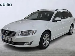 Vit Begagnad 2015 Volvo V70 Momentum Kombi | 214 000 kr (Dyr)