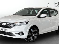 Snövit Begagnad 2025 Dacia Sandero Expression Halvkombi | 189 900 kr (Bra pris)