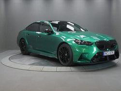 Grön Begagnad 2024 BMW M5 Comfort Edition Sedan | 1 499 000 kr
