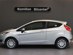 Grå Begagnad 2013 Ford Fiesta Trend Halvkombi | 59 900 kr (Marknadspris)