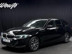 Svart Begagnad 2023 BMW 330e Kombi | 399 800 kr