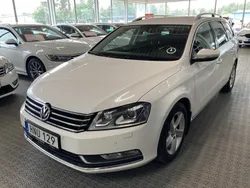 Vit Begagnad 2014 VW Passat Kombi | 49 900 kr (Marknadspris)