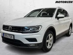 Vit Begagnad 2019 VW Tiguan Comfortline SUV | 269 000 kr (Marknadspris)