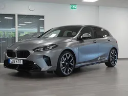 Grå Begagnad 2024 BMW 120 M Sport Halvkombi | 558 400 kr