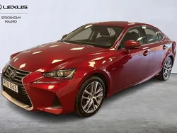 Röd Begagnad 2017 Lexus IS300h Sedan | 219 000 kr (Marknadspris)