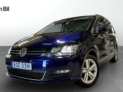 Mörkblå Begagnad 2020 VW Sharan Minibuss | 289 900 kr (Superpris)