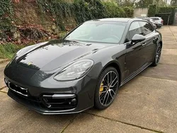 Mörkgrå metallic Begagnad 2018 Porsche Panamera Turbo S Sedan | 965 000 kr