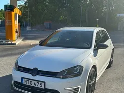 Vit Begagnad 2015 VW Golf VII GTE Halvkombi | 185 000 kr (Lite dyr)