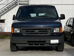 Blå Begagnad 2005 Ford Econoline Van | 59 000 kr