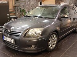Grå Begagnad 2008 Toyota Avensis Kombi | 39 900 kr (Marknadspris)