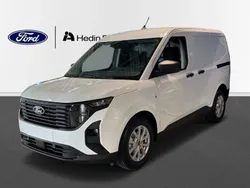 Vit Begagnad 2024 Ford Courier Trend Minibuss | 249 875 kr