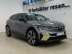 Grå Begagnad 2023 Renault Mégane Iconic Halvkombi | 329 500 kr (Marknadspris)
