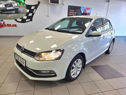 Vit Begagnad 2015 VW Polo Halvkombi | 89 500 kr (Marknadspris)