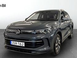 Mörkgrå Begagnad 2025 VW Tiguan SUV | 389 900 kr (Marknadspris)