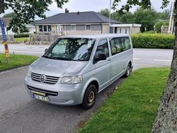 Silver Begagnad 2006 VW Shuttle Minibuss | 72 000 kr
